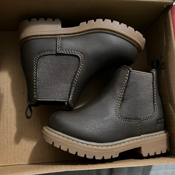 Levi’s Toddler Boots - Picture 1 of 4